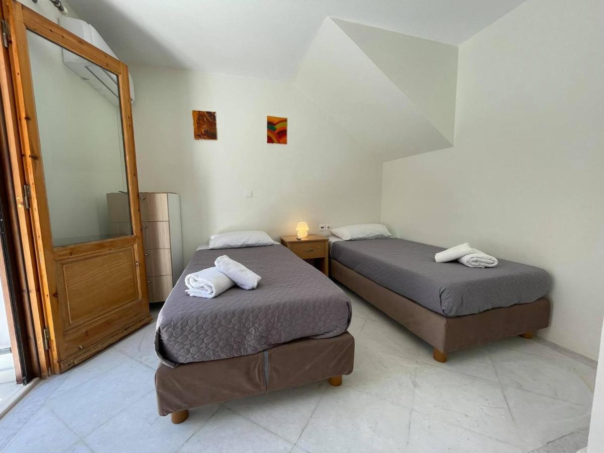 Apanemi Beachhouse Naxos City Екстериор снимка